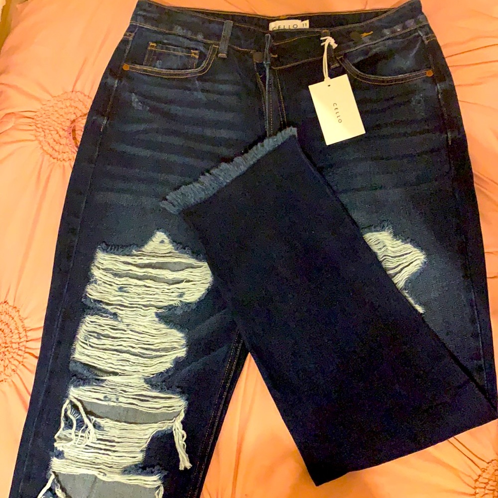 Highrise Distressed Jeans
